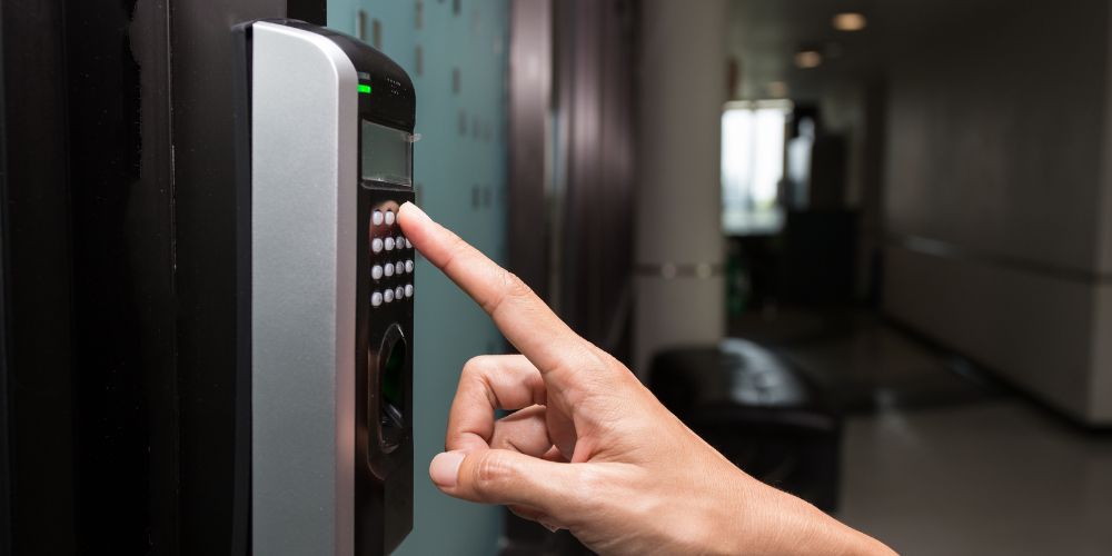 Keeping Your Business Secure A Guide to Commercial Locksmith Services In The Bronx