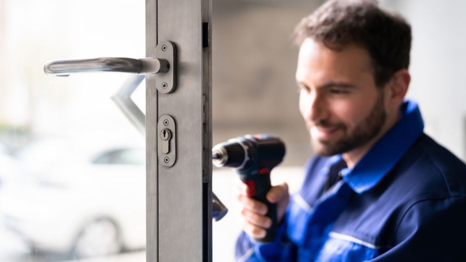 Everything You Need To Know About Emergency Locksmith Services in Manhattan