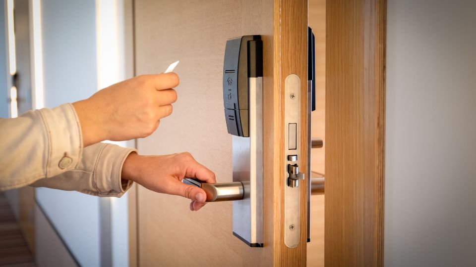 Keyless Entry Systems Pros and Cons