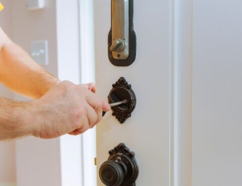 Choosing the Right Deadbolt Lock for Your Home in Queens
