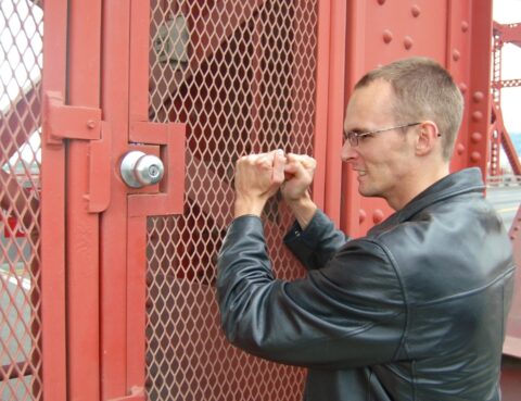 Emergency Lockout Situations_ How Locksmiths in Queens Respond