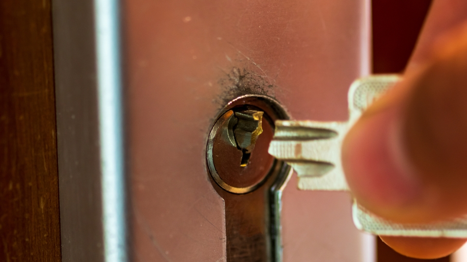 What to Do If Your Key Breaks Inside the Lock